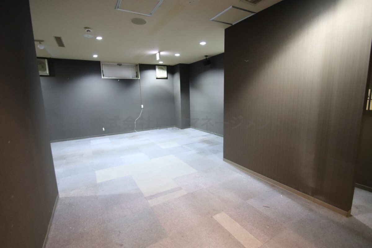 シャンゼリゼ・ビル