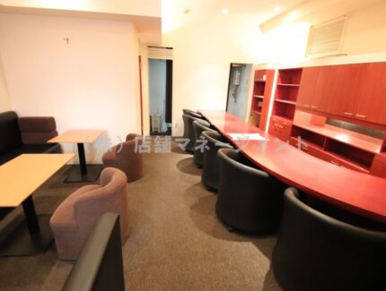 メイプル通りビル