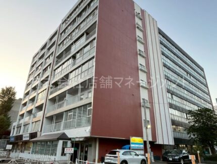 リバーサイド・マンション