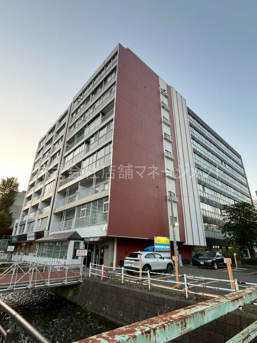 リバーサイド・マンション