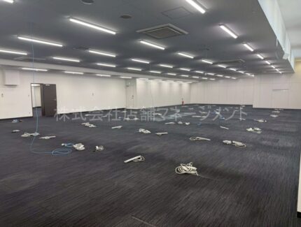 INOVE札幌資生館前