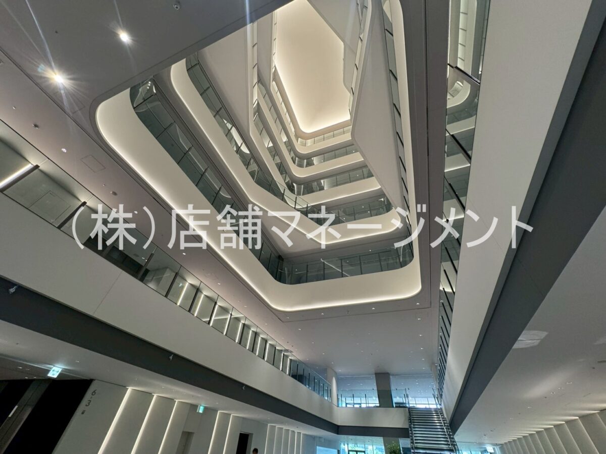 ライラックスクエア
